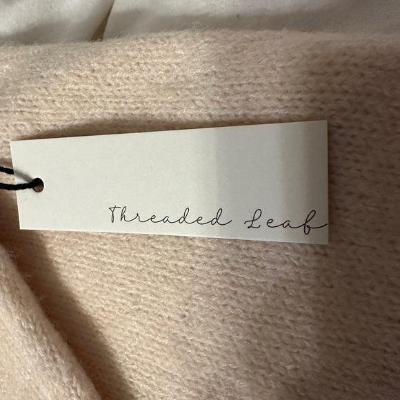 Threaded Leaf Dachshund Intarsia Knit Sweater - NWT - Size M - Picture 8 of 13